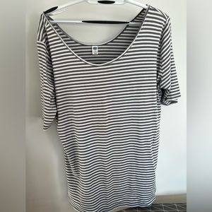 Old Navy T